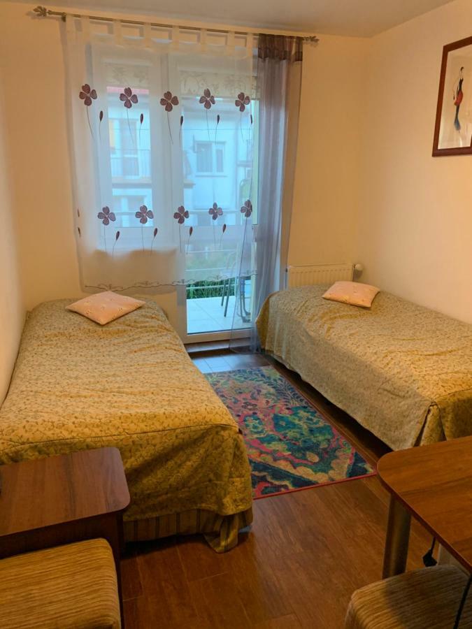 Pokoje Goscinne Matros Ustronie Morskie Bagian luar foto