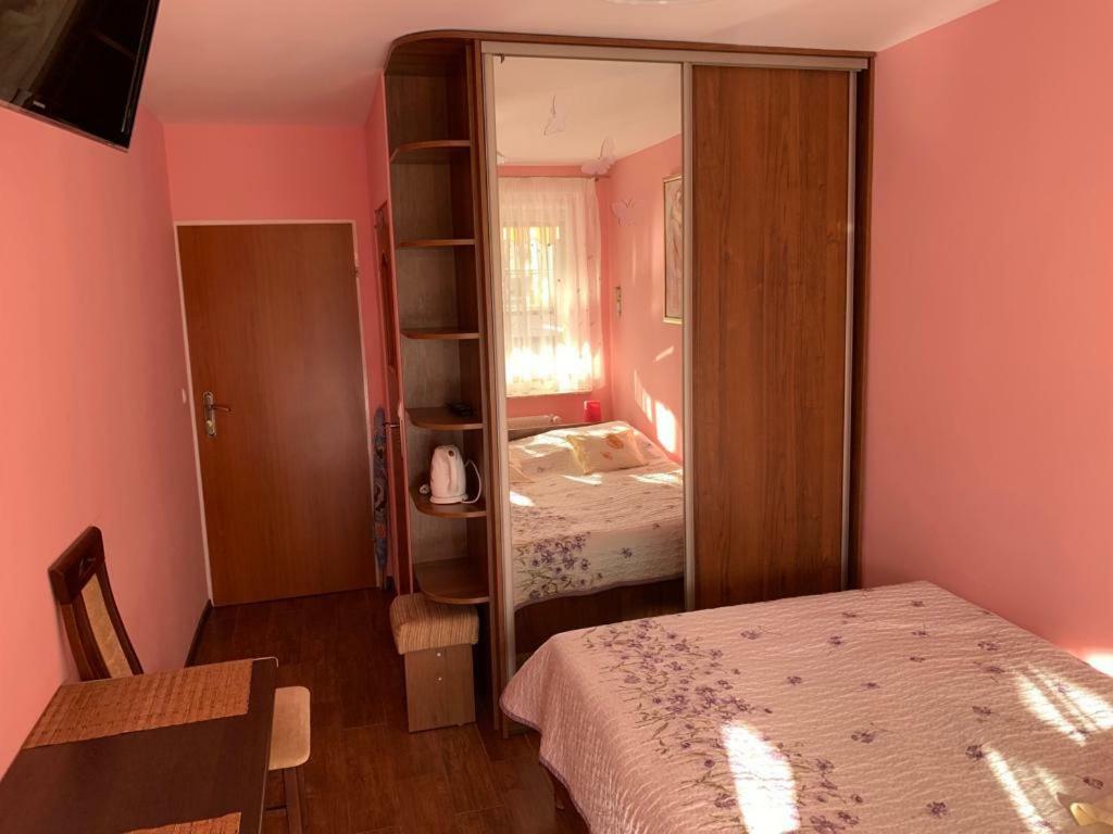 Pokoje Goscinne Matros Ustronie Morskie Bagian luar foto