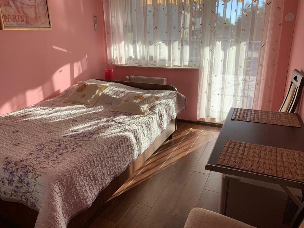 Pokoje Goscinne Matros Ustronie Morskie Bagian luar foto
